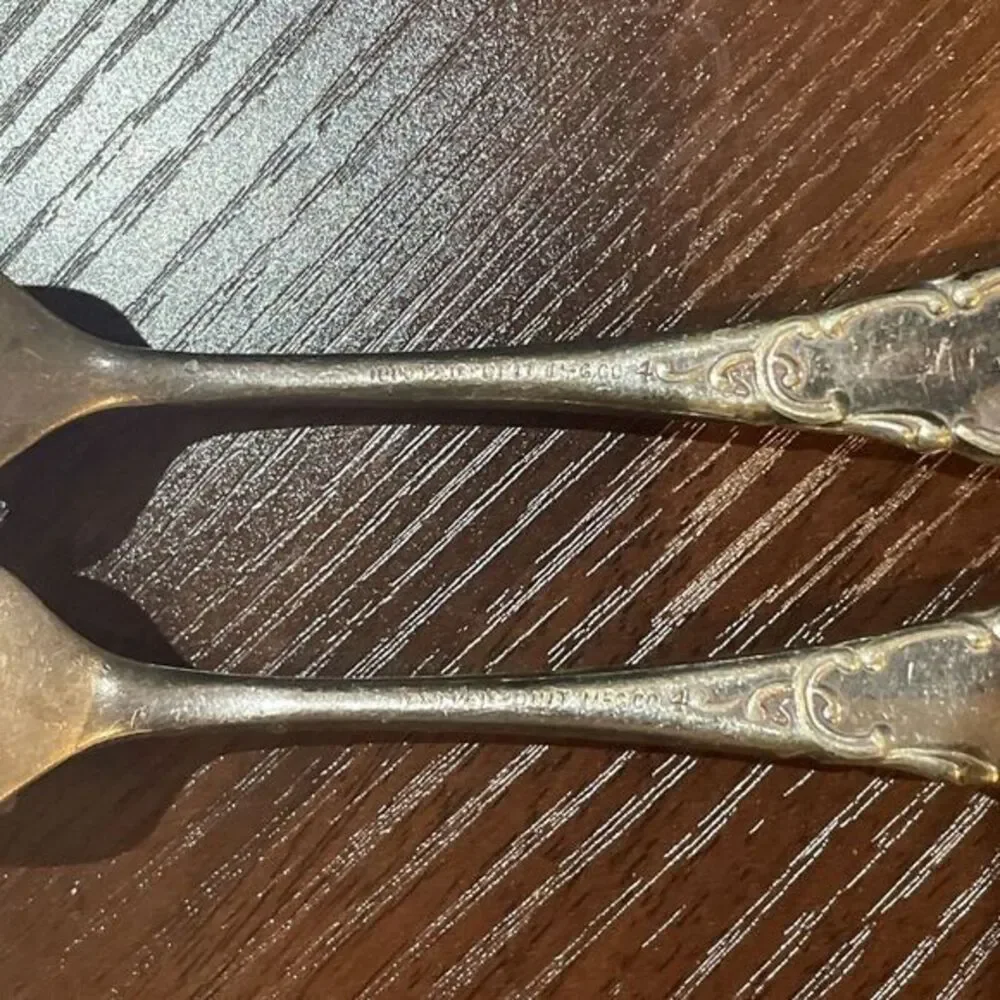 ANTIQUE‎ 1880 Pairpoint Mfg Co. SIlverplate Dinner Fork Set of 2